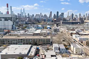 36-13 10th St, Astoria, NY 11106 - Photo 9