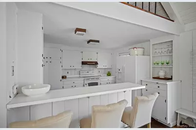 19 Quaquanantuck Lane, Quogue, NY 11959 - Photo 15