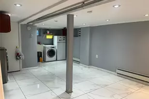 129-40 135th St, Jamaica, NY 11420 - Photo 15