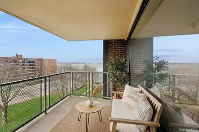 166-25 Powells Cove Boulevard #7E, Whitestone, NY 11357 - Photo 17