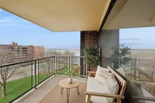 166-25 Powells Cove Blvd, Whitestone, NY 11357 - Photo 17