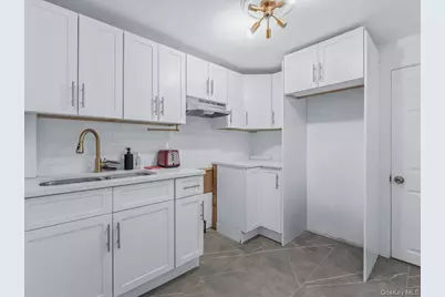 217-219 Devoe Street, Brooklyn, NY 11211 - Photo 25