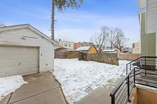 100-03 90th Ave, Richmond Hill, NY 11418 - Photo 17