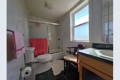 8540 Forest Parkway, Woodhaven, NY 11421 - Photo 17