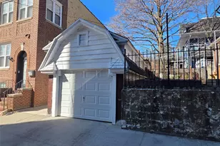 85-40 Forest Pkwy, Woodhaven, NY 11421 - Photo 29