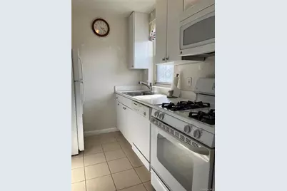 35-31 205 Street #302, Bayside, NY 11360 - Photo 9