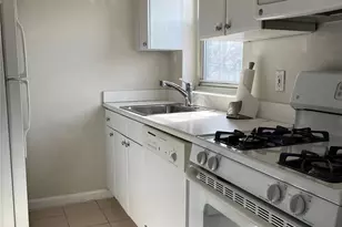 35-31 205th St, Bayside, NY 11360 - Photo 9