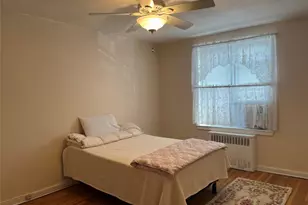 35-31 205th St, Bayside, NY 11360 - Photo 13