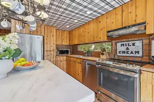 4 Marion Ln, East Hampton, NY 11937 - Photo 7