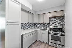 145-44 175th St, Jamaica, NY 11434 - Photo 3