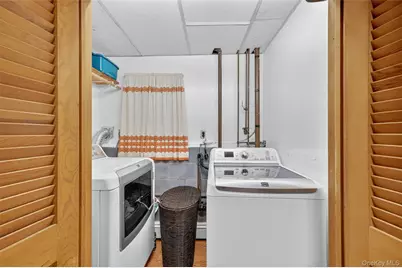 6 North Drive, Poughkeepsie, NY 12603 - Photo 27