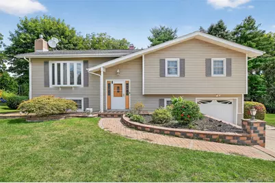 6 North Drive, Poughkeepsie, NY 12603 - Photo 1