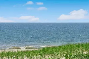 846 Dune Rd, Westhampton Beach, NY 11978 - Photo 29