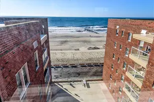 370 W Broadway, Long Beach, NY 11561 - Photo 11