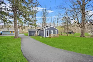 16 Titus Rd, Poughkeepsie, NY 12603 - Photo 3