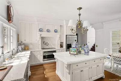 10 Pine Path, Port Jefferson, NY 11777 - Photo 5