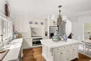 10 Pine Path, Port Jefferson, NY 11777 - Photo 5
