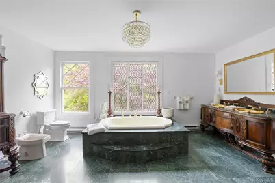 10 Pine Path, Port Jefferson, NY 11777 - Photo 19