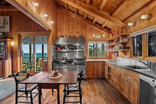 1635 Isabella Beach Rd, Fishers Island, NY 06390 - Photo 11