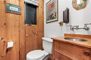 1635 Isabella Beach Rd, Fishers Island, NY 06390 - Photo 17