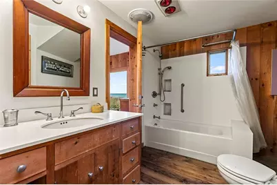 1635 Isabella Beach Road, Fishers Island, NY 06390 - Photo 21