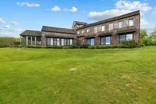 1635 Isabella Beach Rd, Fishers Island, NY 06390 - Photo 3