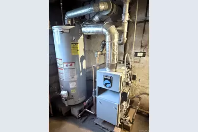 1242 Pawnee Place, Bronx, NY 10461 - Photo 23