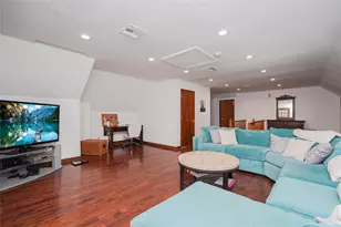 42 Elmhurst Ave, New York, NY 10301 - Photo 13