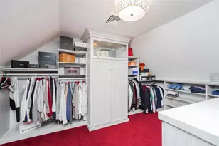 42 Elmhurst Ave, New York, NY 10301 - Photo 9