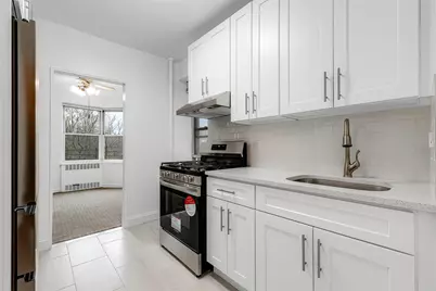 67-66 108th Street #D31, Forest Hills, NY 11375 - Photo 17