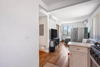 87-22 51st Avenue #4H, Elmhurst, NY 11373 - Photo 5