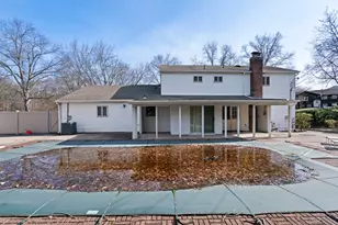 28 Sycamore Ln, Commack, NY 11725 - Photo 25