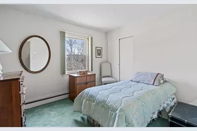 28 Sycamore Lane, Commack, NY 11725 - Photo 19