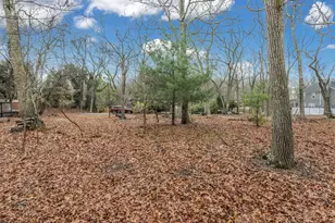 33 Mobrey Ln, Smithtown, NY 11787 - Photo 5