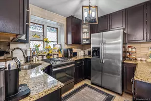 1865 Mulford Ave, Bronx, NY 10461 - Photo 9