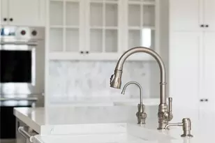 97 Club Dr N, Calverton, NY 11933 - Photo 9