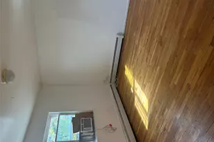 433 Howe Ave, Bronx, NY 10473 - Photo 9