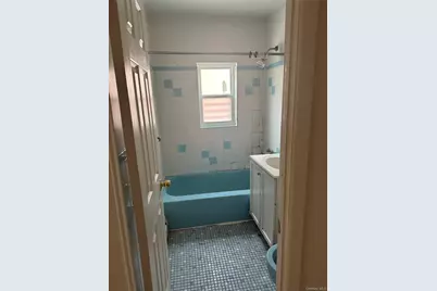 433 Howe Avenue #A, Bronx, NY 10473 - Photo 5