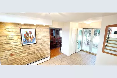 2 N Eckerson Lane, Spring Valley, NY 10977 - Photo 3