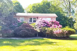 2 N Eckerson Ln, Spring Valley, NY 10977 - Photo 45