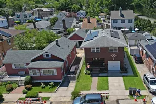 13506 62nd Road Rd, Flushing, NY 11367 - Photo 5