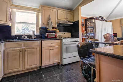 13506 62nd Road Road, Flushing, NY 11367 - Photo 7