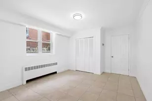 1214 Pelham Pkwy S, Bronx, NY 10461 - Photo 27