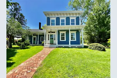 1685 Peconic Lane, Peconic, NY 11958 - Photo 1