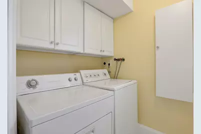 411 Albany Avenue, Kingston, NY 12401 - Photo 23