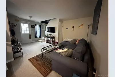 451 New Paltz, Highland, NY 12528 - Photo 5