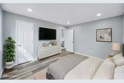 81 New Avenue, Wyandanch, NY 11798 - Photo 29