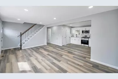 81 New Avenue, Wyandanch, NY 11798 - Photo 5