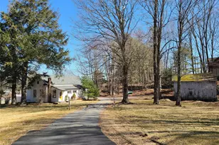 1095 State Route 17B, Mongaup Valley, NY 12762 - Photo 3