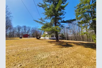 1095 State Route 17B, Mongaup Valley, NY 12762 - Photo 5